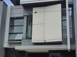 4 Habitación Villa en venta en Sukolilo, East Jawa, Sukolilo
