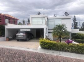 3 chambre Maison for sale in Nayon, Quito, Nayon