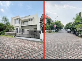 5 Bedroom Villa for sale in Kenjeran, Surabaya, Kenjeran