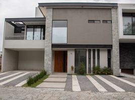 3 Habitación Casa en venta en Zapopan, Jalisco, Zapopan