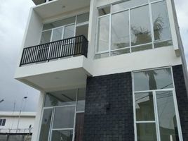 3 Kamar Rumah for sale in Cimanggis, Bogor, Cimanggis