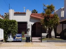 3 Bedroom House for sale in Quilmes, Buenos Aires, Quilmes