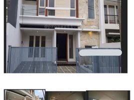 4 Habitación Villa en venta en Sukolilo, East Jawa, Sukolilo
