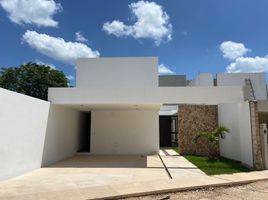 3 Schlafzimmer Villa zu verkaufen in Yaxkukul, Yucatan, Yaxkukul