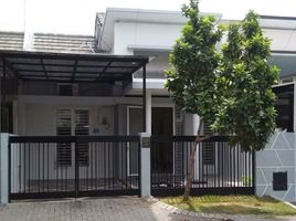 3 Kamar Vila for sale in Cipondoh, Tangerang, Cipondoh