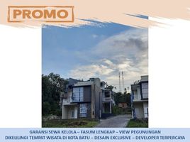 2 Bedroom Villa for sale in Dukuhpakis, Surabaya, Dukuhpakis