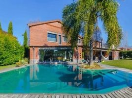 6 Bedroom Villa for sale in Buenos Aires, Pilar, Buenos Aires