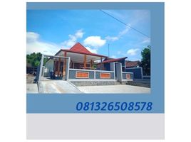 4 Bedroom Villa for sale in Seyegan, Sleman, Seyegan