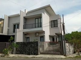 3 Habitación Casa en venta en Tenggilis Mejoyo, East Jawa, Tenggilis Mejoyo