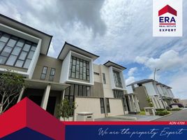 5 Bedroom Villa for sale in Aeon Mall Jakarta Garden City, Cakung, Cakung