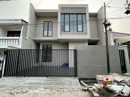 4 Habitación Villa en venta en Mulyorejo, East Jawa, Mulyorejo