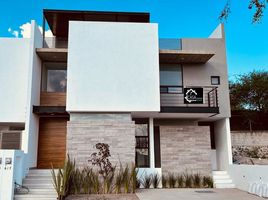 4 Bedroom Villa for sale in Queretaro, Queretaro, Queretaro, Queretaro, Mexico