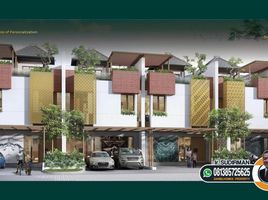 5 Bedroom House for sale in Ciledug, Tangerang, Ciledug