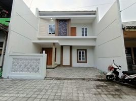 4 Bedroom Villa for sale in Seyegan, Sleman, Seyegan