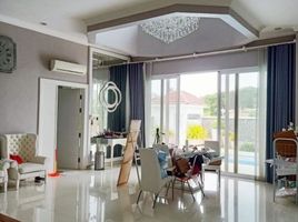 5 Bedroom House for sale in Sukolilo, Surabaya, Sukolilo