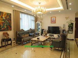 3 chambre Appartement for rent in Hang Trong, Hoan Kiem, Hang Trong