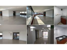 404 SqM Office for rent in Colombia, Bogota, Cundinamarca, Colombia