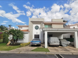 在Morelos出售的5 卧室 屋, Atlatlahucan, Morelos
