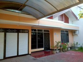 4 Schlafzimmer Haus zu verkaufen in Sukolilo, East Jawa, Sukolilo