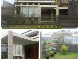 4 Bedroom Villa for sale in 23 Paskal Shopping Center, Andir, Sumurbandung