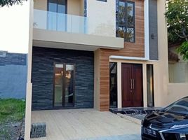 4 Kamar Vila for sale in Lakarsantri, East Jawa, Lakarsantri, Surabaya, East Jawa, Indonesia