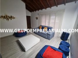 4 Bedroom House for sale in Bare Foot Park (Parque de los Pies Descalzos), Medellin, Medellin