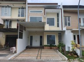 4 Habitación Villa en venta en Mulyorejo, East Jawa, Mulyorejo