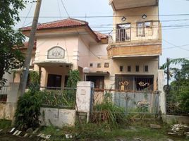 2 Bedroom House for sale in Dukuhpakis, Surabaya, Dukuhpakis