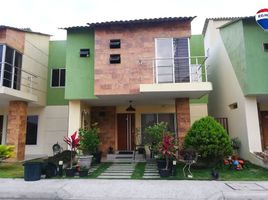 4 Habitación Casa en venta en Portoviejo, Manabi, Portoviejo, Portoviejo