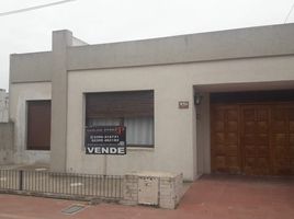 2 Bedroom House for sale in Carlos Casares, Buenos Aires, Carlos Casares