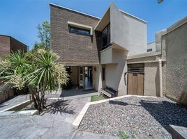 4 Bedroom Villa for sale in Chile, Santiago, Santiago, Santiago, Chile