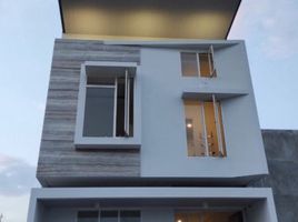 4 Habitación Villa en venta en Mulyorejo, East Jawa, Mulyorejo