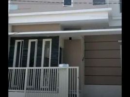 3 Bedroom House for sale in Tandes, Surabaya, Tandes