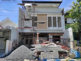 4 Habitación Villa en venta en Rungkut, East Jawa, Rungkut