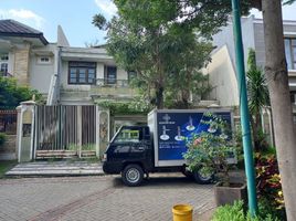 5 Habitación Villa en venta en Wiyung, East Jawa, Wiyung