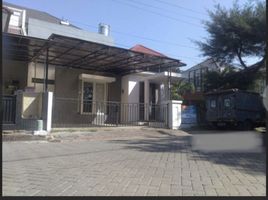 4 Habitación Villa en venta en Wiyung, East Jawa, Wiyung