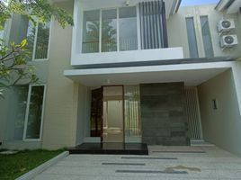 4 Schlafzimmer Haus zu verkaufen in Benowo, East Jawa, Benowo