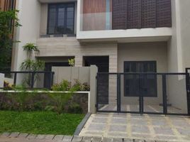 5 Bedroom House for sale in Kenjeran, Surabaya, Kenjeran