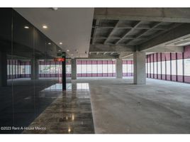 444 m² Office for sale in Mexico, Huixquilucan, Mexico