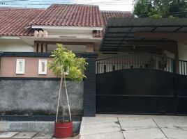 Maison 4 chambre à vendre à Tenggilis Mejoyo, East Jawa, Tenggilis Mejoyo