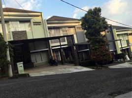 4 Bedroom House for sale in Cidadap, Bandung, Cidadap