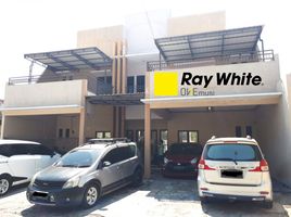 22 Habitación Villa en venta en Dukuhpakis, East Jawa, Dukuhpakis, Surabaya