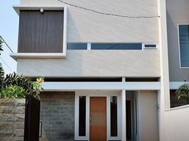 4 Habitación Casa en venta en Wiyung, East Jawa, Wiyung
