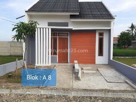 2 Bedroom House for sale in Lemahabang, Bekasi, Lemahabang