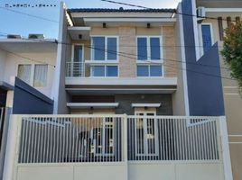 4 Habitación Villa en venta en Sukolilo, East Jawa, Sukolilo