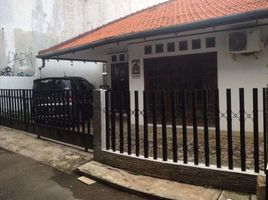 4 Bedroom House for sale in Pacific Place, Tanah Abang, Kebayoran Lama