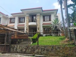 8 Bedroom House for sale in 23 Paskal Shopping Center, Andir, Sumurbandung