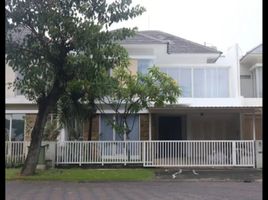 Maison 4 chambre à vendre à Lakarsantri, East Jawa, Lakarsantri