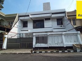 3 Bedroom House for sale in Siloam Hospitals Surabaya, Gubeng, Gubeng