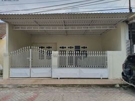 3 Habitación Villa en venta en Rungkut, East Jawa, Rungkut